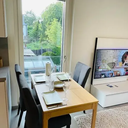 Luxury Green Flat - 105 * Luksemburg