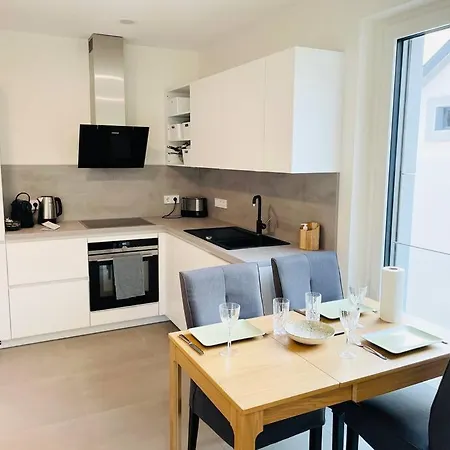 Luxury Green Flat - 105 Apartman *